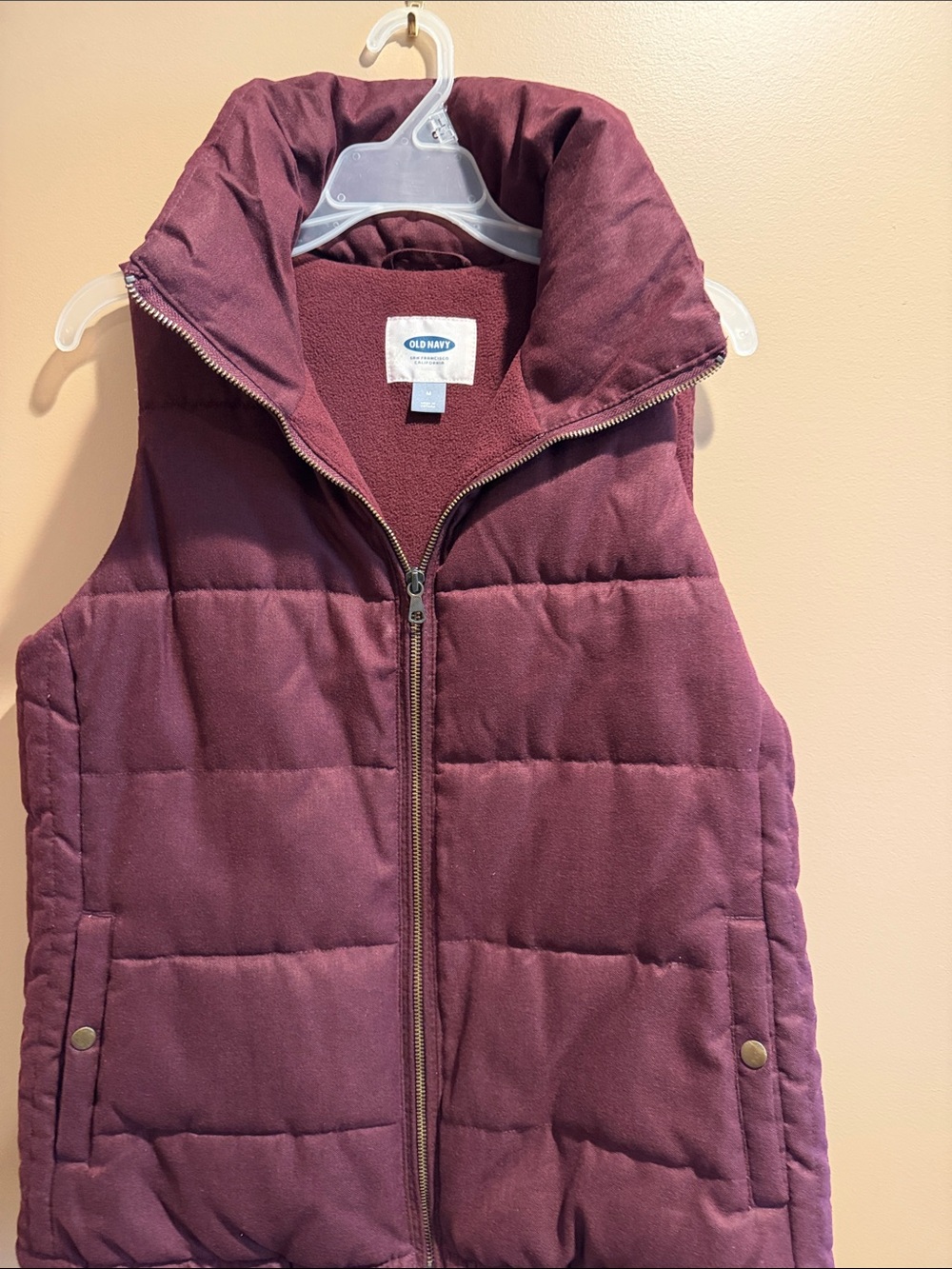 Old Navy Quilted Vest in Plum Wine